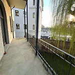 Le Vacation Arena Apartment